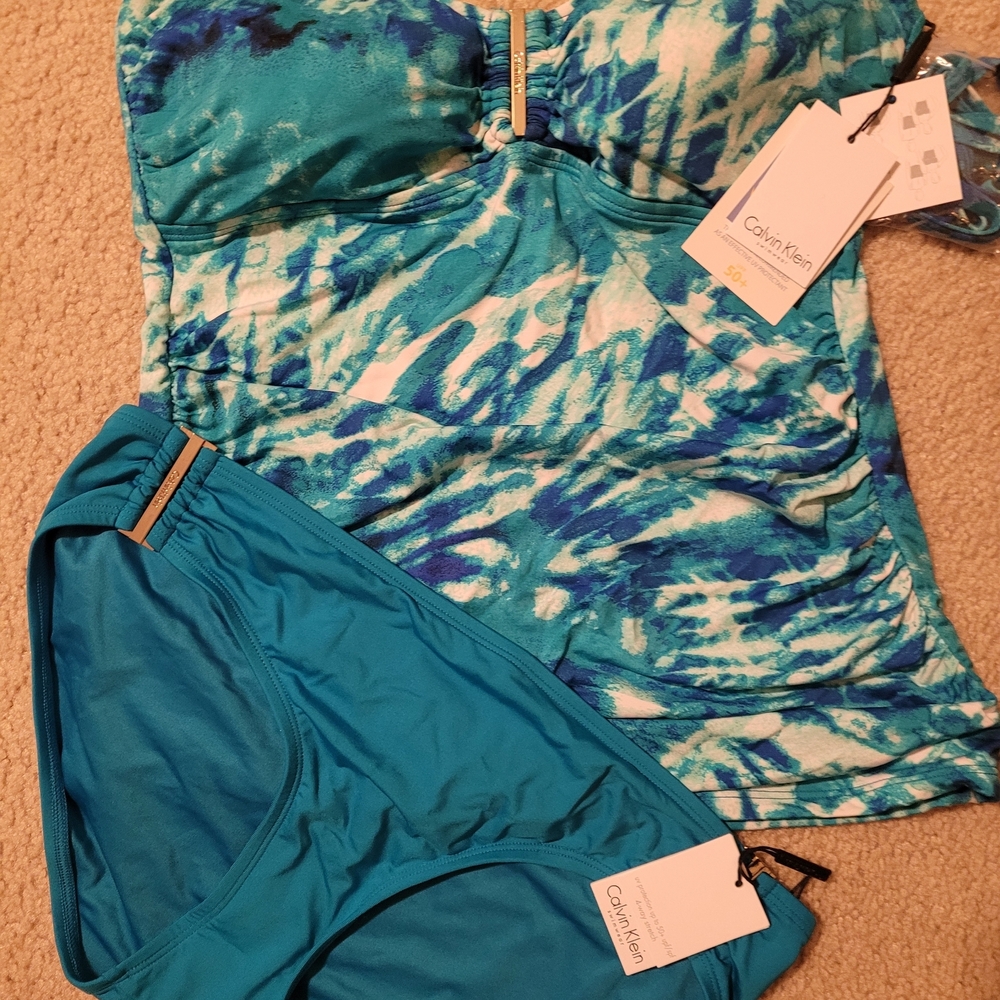 Calvin Klein Teal and White Bandeau Set